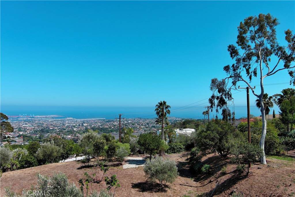 https://bt-photos.global.ssl.fastly.net/socal/orig_boomver_1_431383731-2.jpg