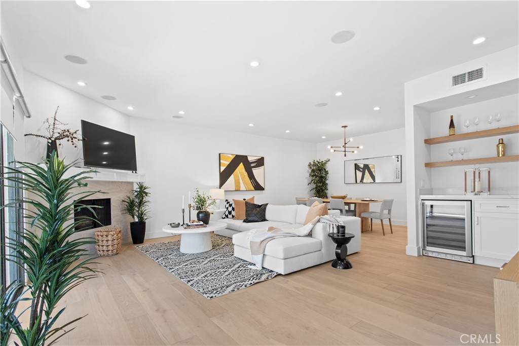 1409 Havenhurst Drive - Photo 1