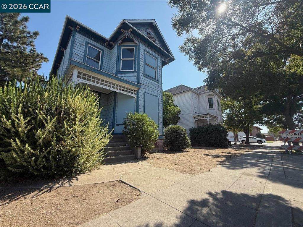151 3Rd Ave - Photo 1