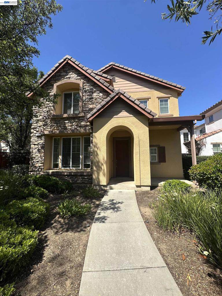 140 Brilloso Ln - Photo 1
