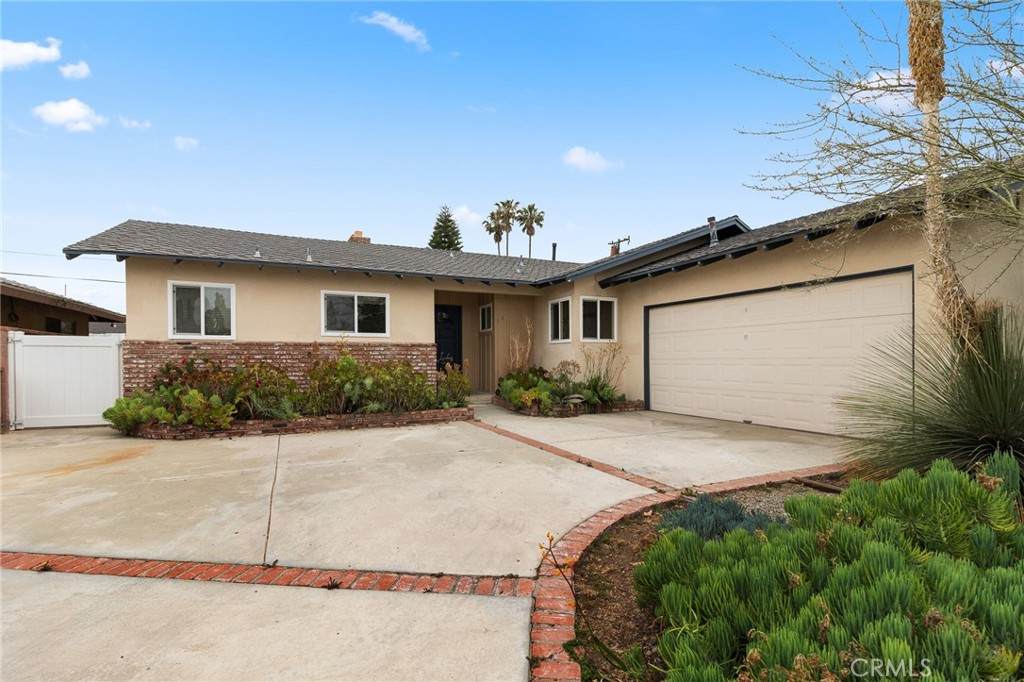 1429 Lomita - Photo 1