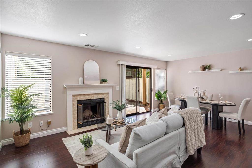 38921 Cherry Glen - Photo 1