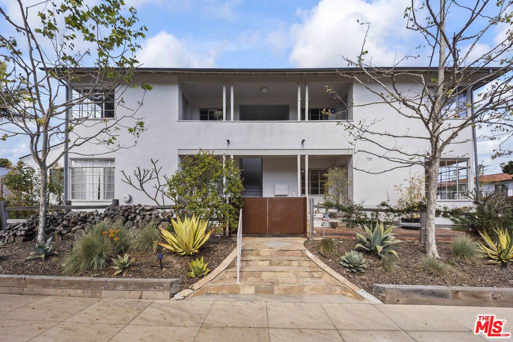 751 18th Street - Photo 1