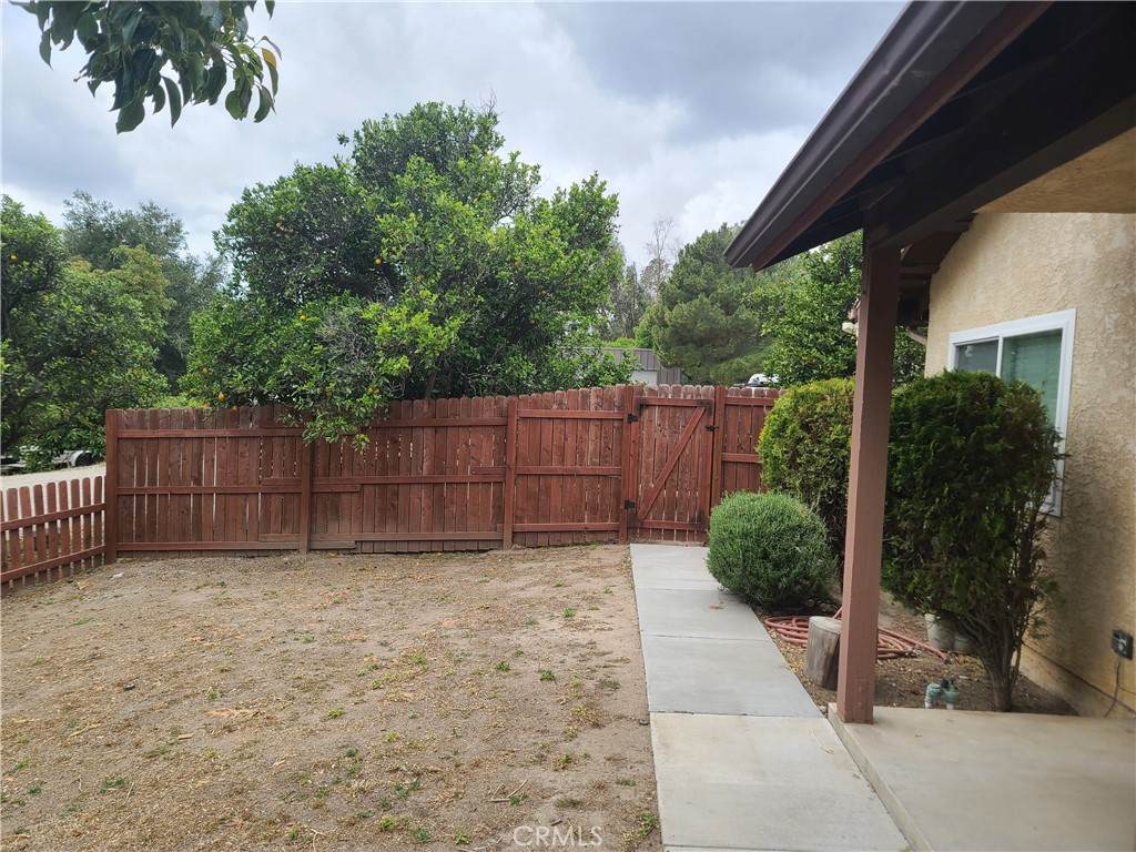 https://bt-photos.global.ssl.fastly.net/socal/orig_boomver_1_431620793-2.jpg