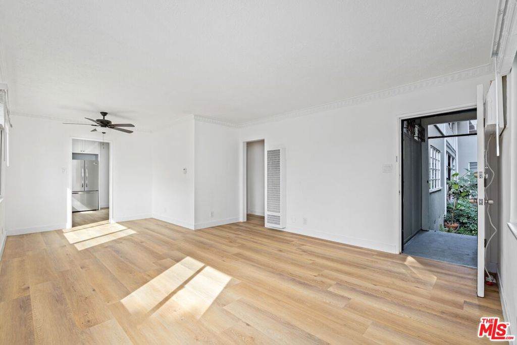 1754 Malcolm Avenue - Photo 1