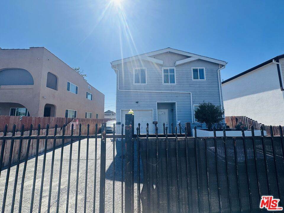 https://bt-photos.global.ssl.fastly.net/socal/orig_boomver_1_431691125-2.jpg