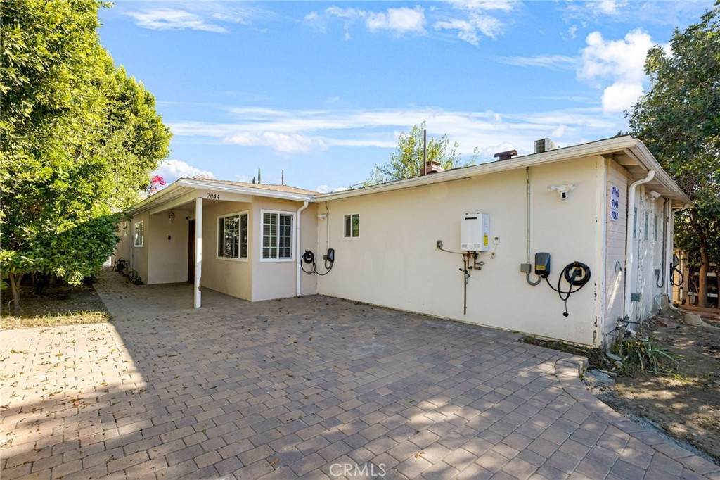 https://bt-photos.global.ssl.fastly.net/socal/orig_boomver_1_431691944-2.jpg