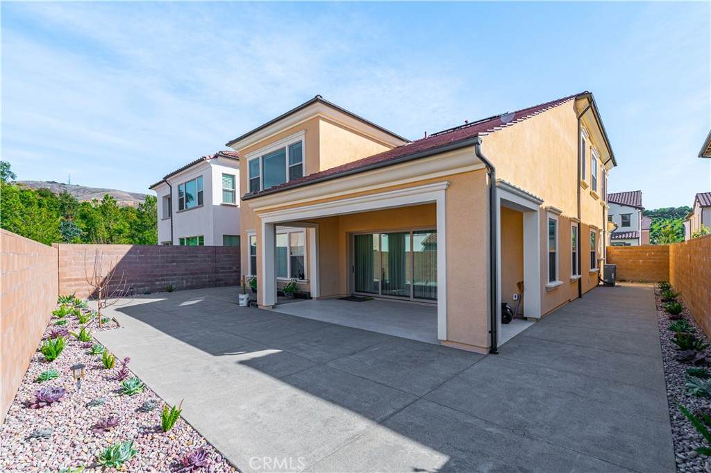 https://bt-photos.global.ssl.fastly.net/socal/orig_boomver_1_431720379-2.jpg