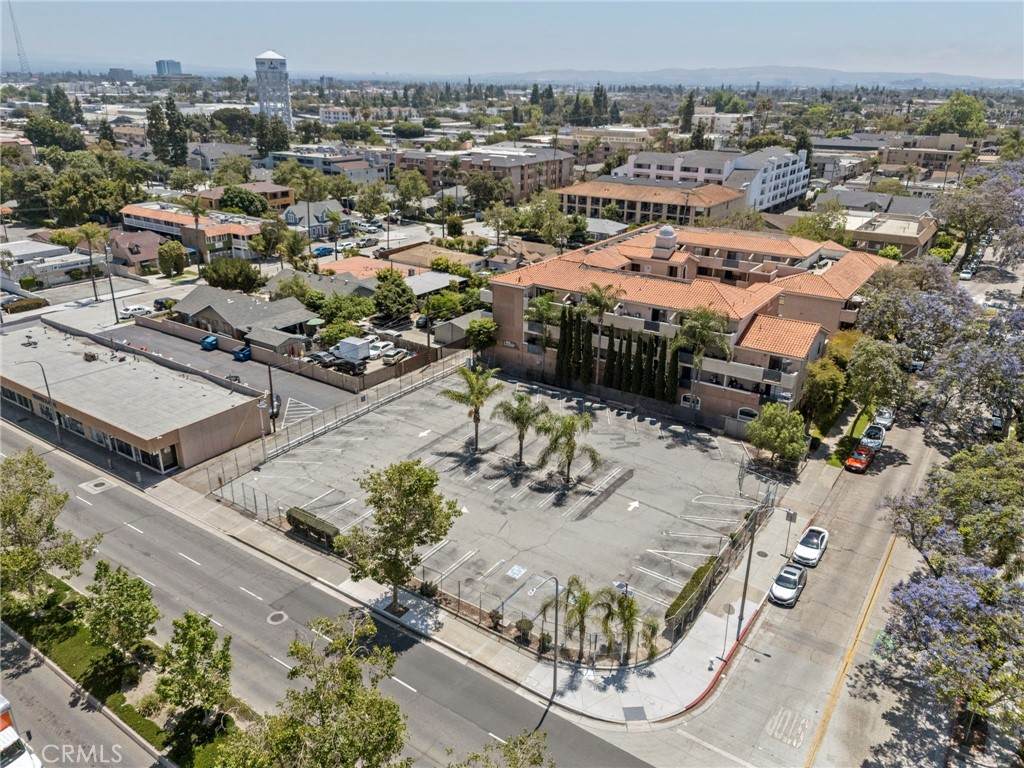 https://bt-photos.global.ssl.fastly.net/socal/orig_boomver_1_431887500-2.jpg