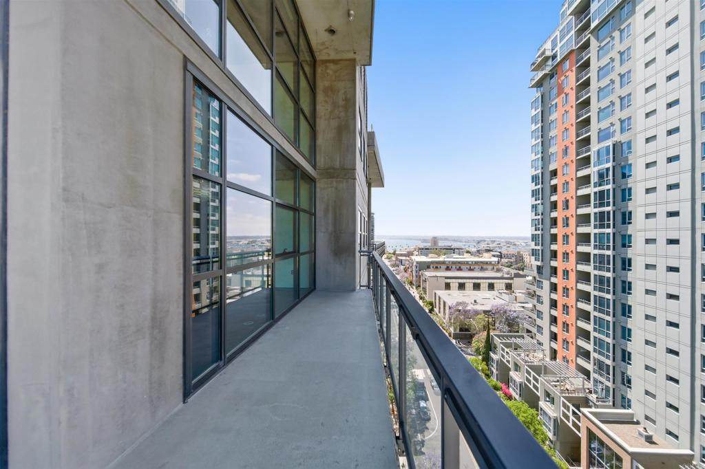 1494 Union Street - Photo 1