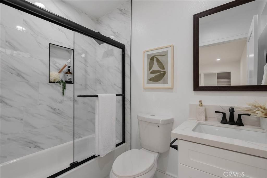 2708 Cochran Street - Photo 1