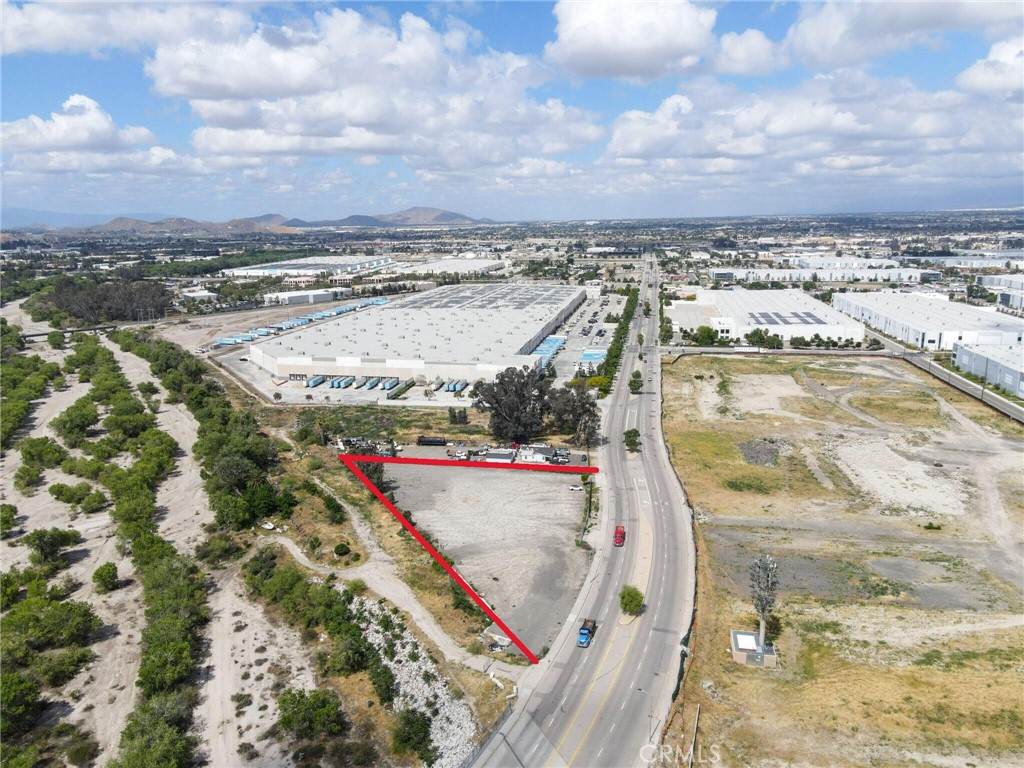 787 Orange Show Road - Photo 1
