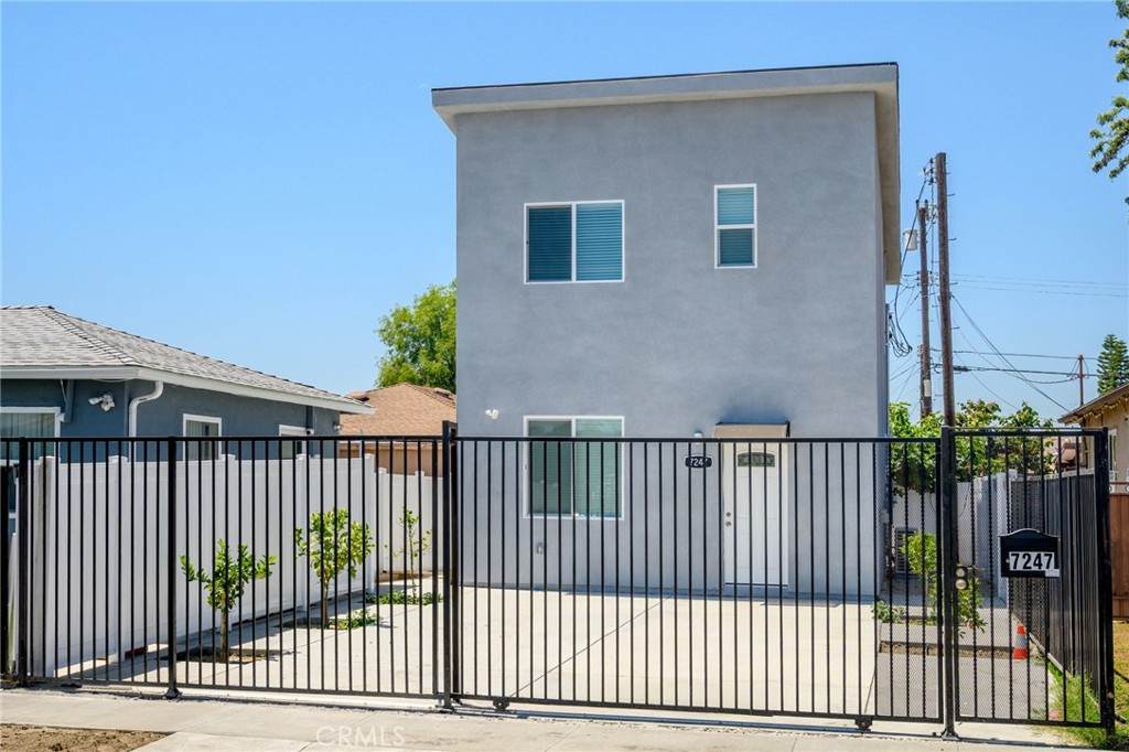 https://bt-photos.global.ssl.fastly.net/socal/orig_boomver_1_431913612-2.jpg