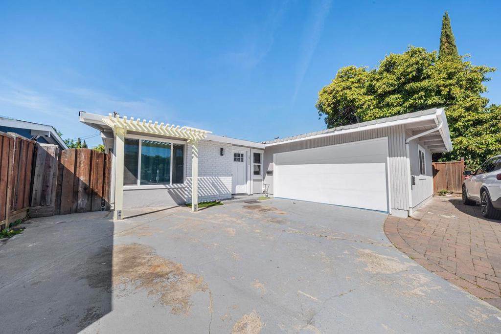 1711 Cathay Drive - Photo 1