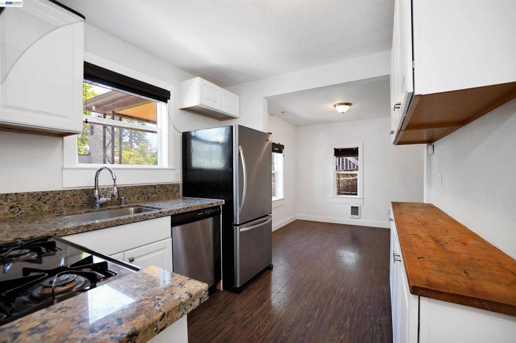 2821 Vallecito Pl - Photo 1