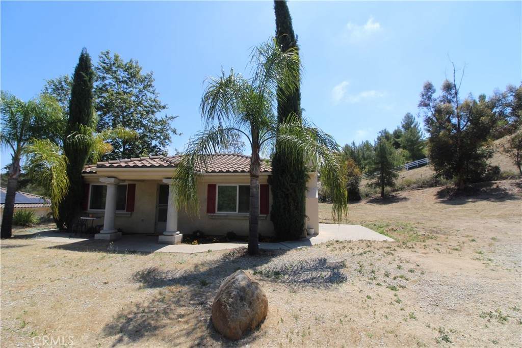 https://bt-photos.global.ssl.fastly.net/socal/orig_boomver_1_431951733-2.jpg