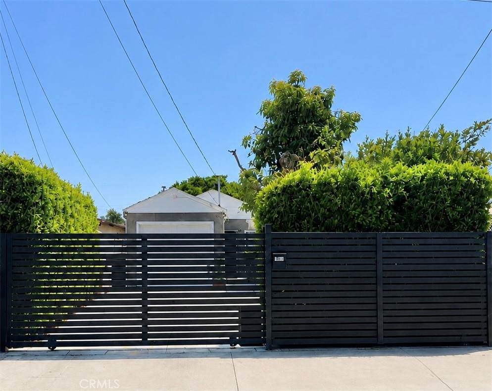 11818 Cheshire - Photo 1