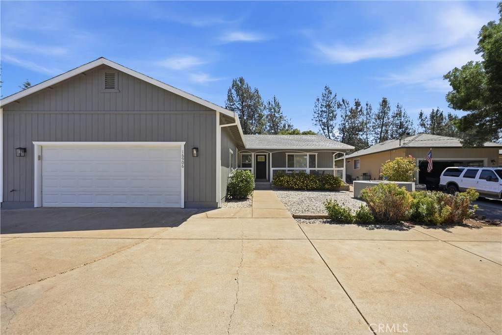 16906 Greenridge - Photo 1