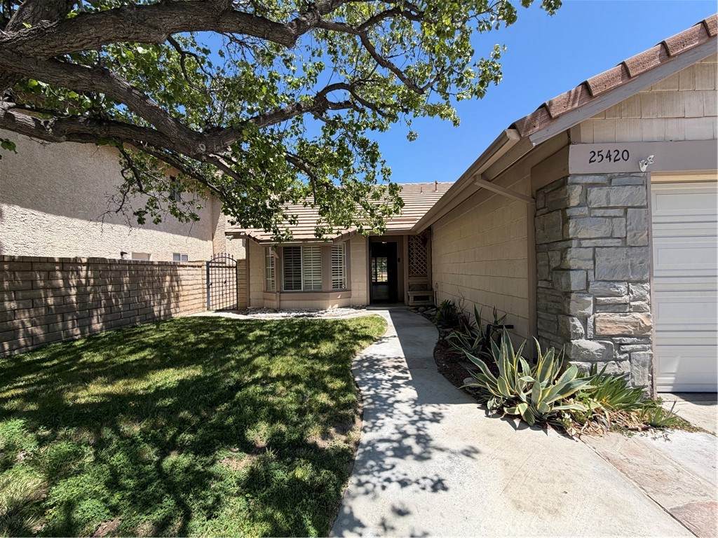 25420 Sheffield Ln - Photo 1