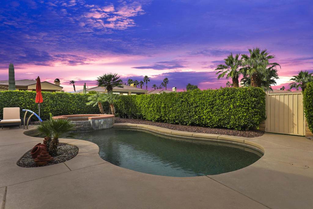 42567 Bellagio Drive - Photo 1