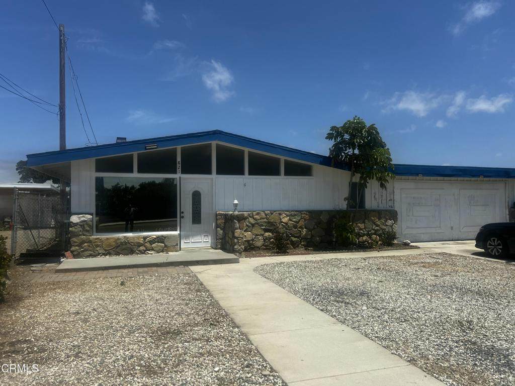 821 Stroube Street - Photo 1
