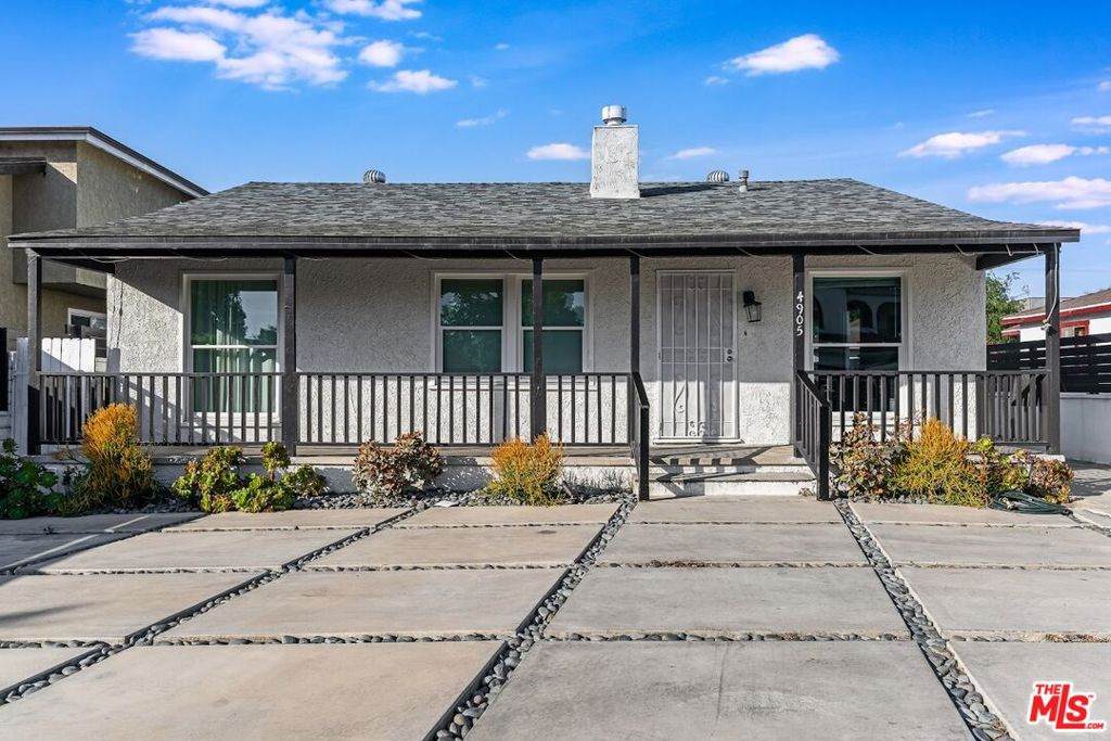 4905 Coolidge Avenue - Photo 1