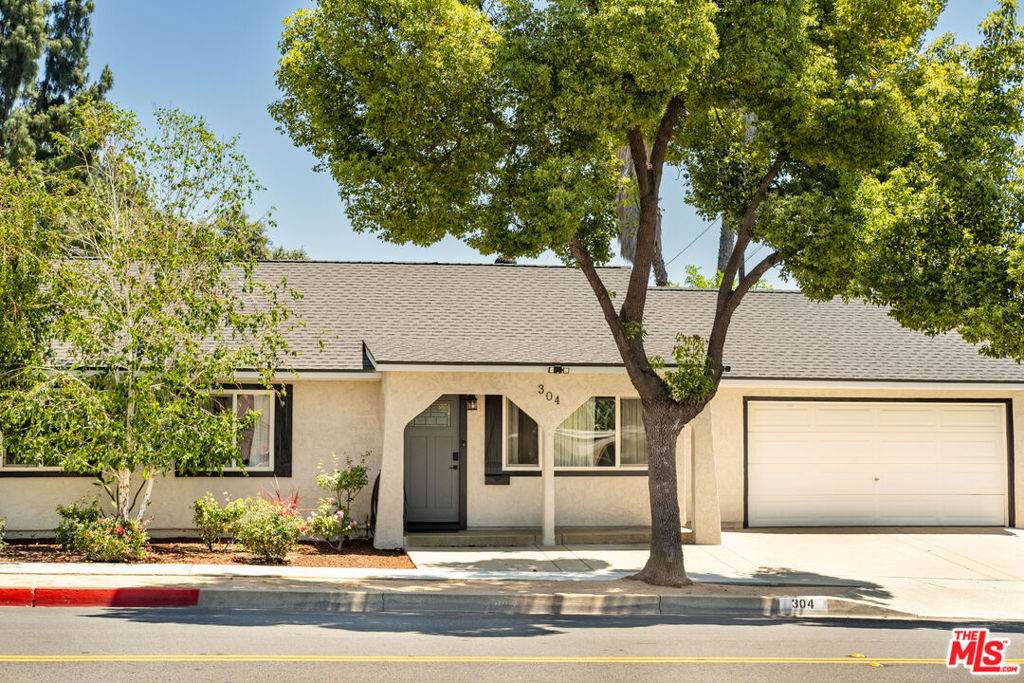 304 Cataract Avenue - Photo 1