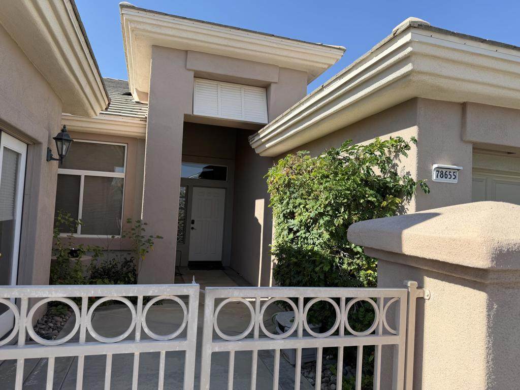 78655 Golden Reed Drive - Photo 1