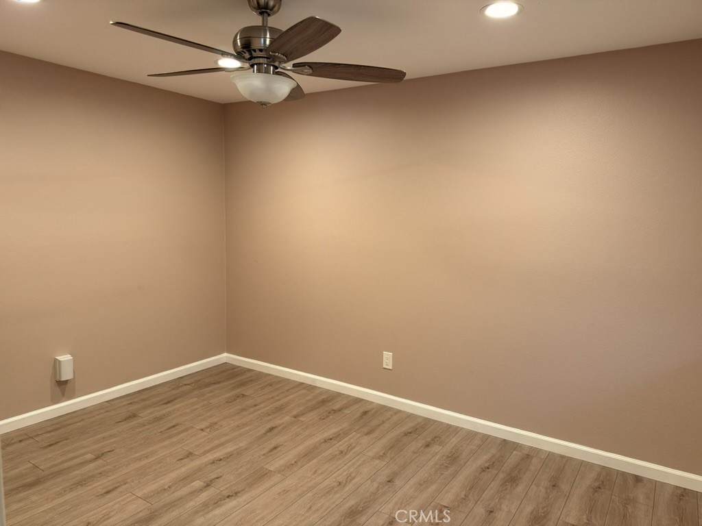 28121 Mariposa - Photo 1