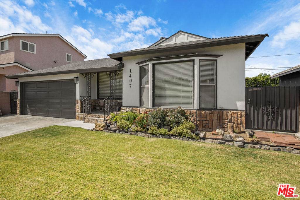 1407 138th Street - Photo 1