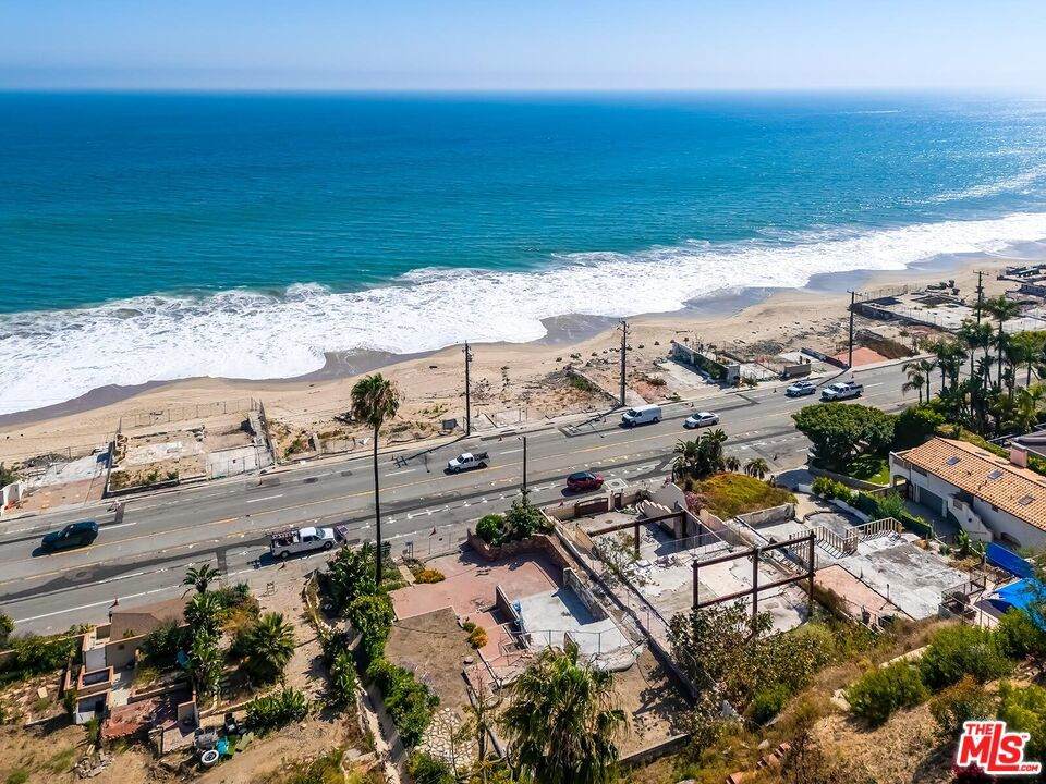 https://bt-photos.global.ssl.fastly.net/socal/orig_boomver_1_432287950-2.jpg