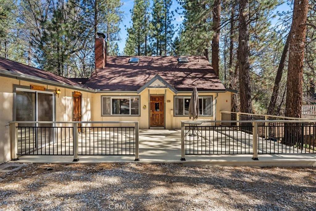 41490 Oak Street - Photo 1