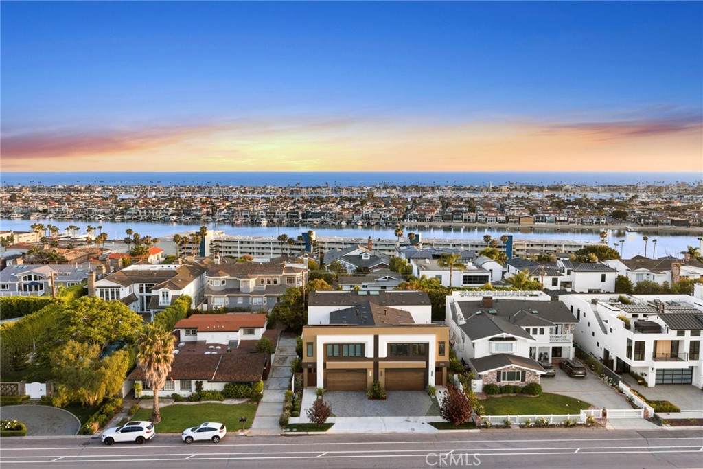 1511 Cliff Drive - Photo 1