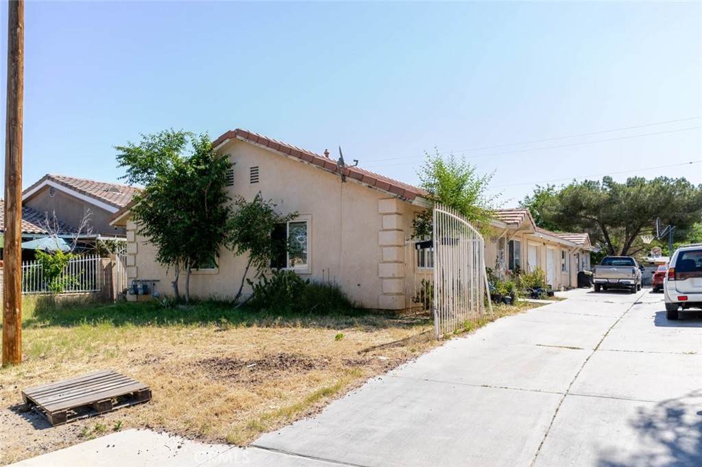 https://bt-photos.global.ssl.fastly.net/socal/orig_boomver_1_432345789-2.jpg