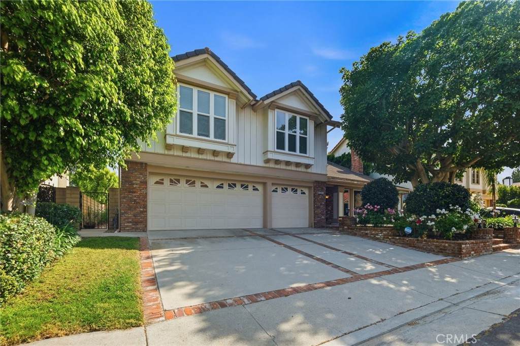 18400 Chatham - Photo 1