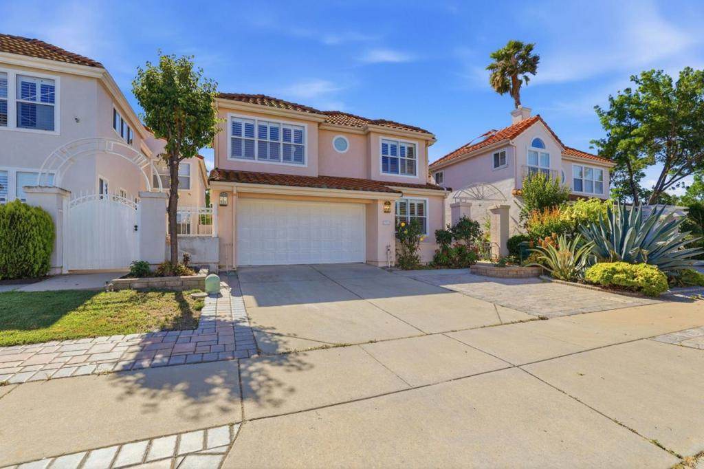 https://bt-photos.global.ssl.fastly.net/socal/orig_boomver_1_432405071-2.jpg