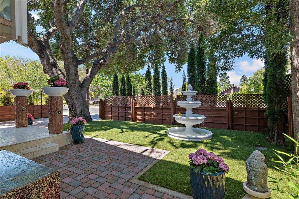 https://bt-photos.global.ssl.fastly.net/socal/orig_boomver_1_432406320-2.jpg