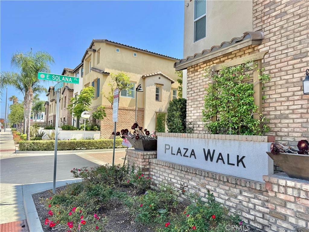 11821 Solana Place - Photo 1