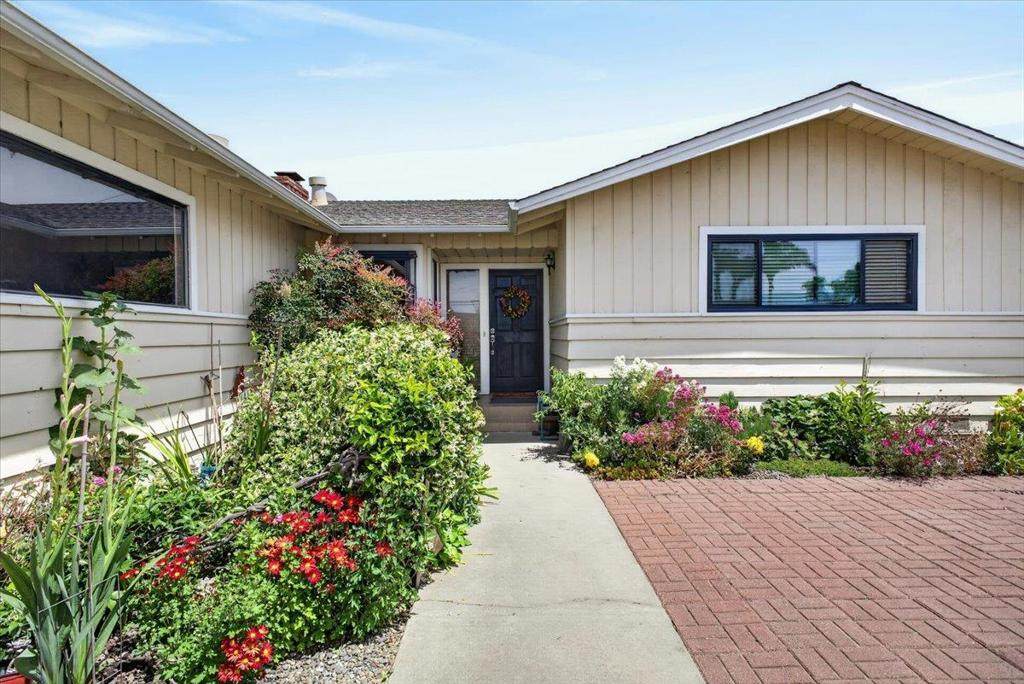 251 La Mesa Drive - Photo 1