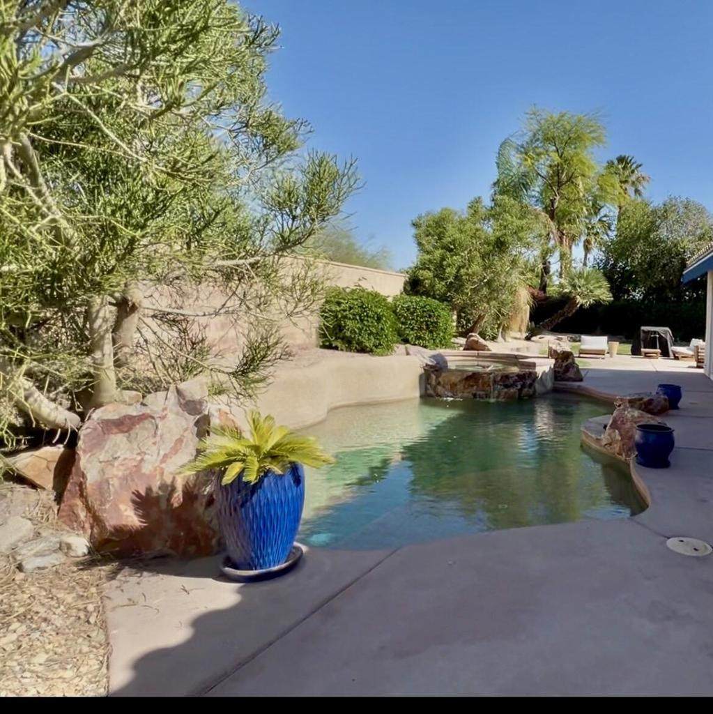 78825 Zenith Way - Photo 1