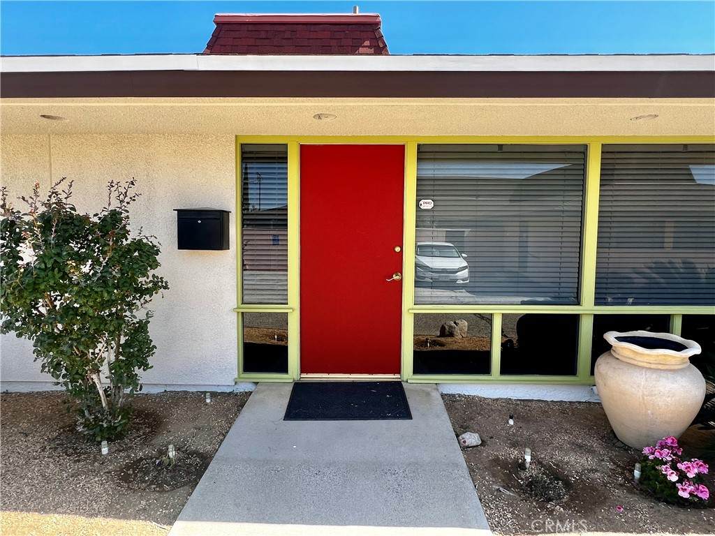 7328 Valley Vista - Photo 1