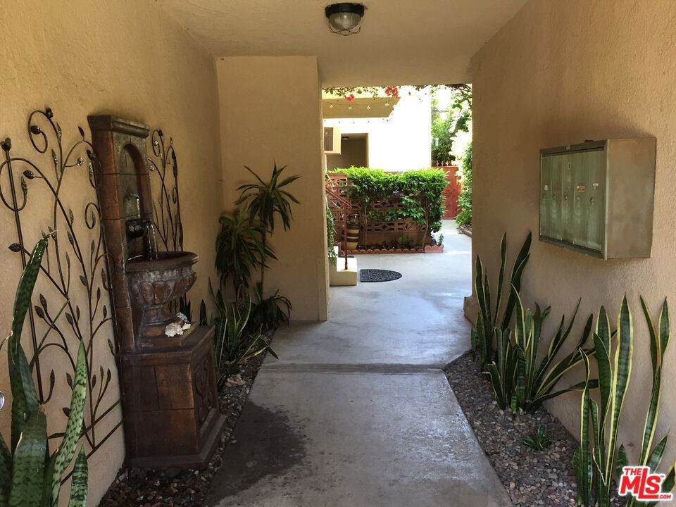 https://bt-photos.global.ssl.fastly.net/socal/orig_boomver_1_432566338-2.jpg