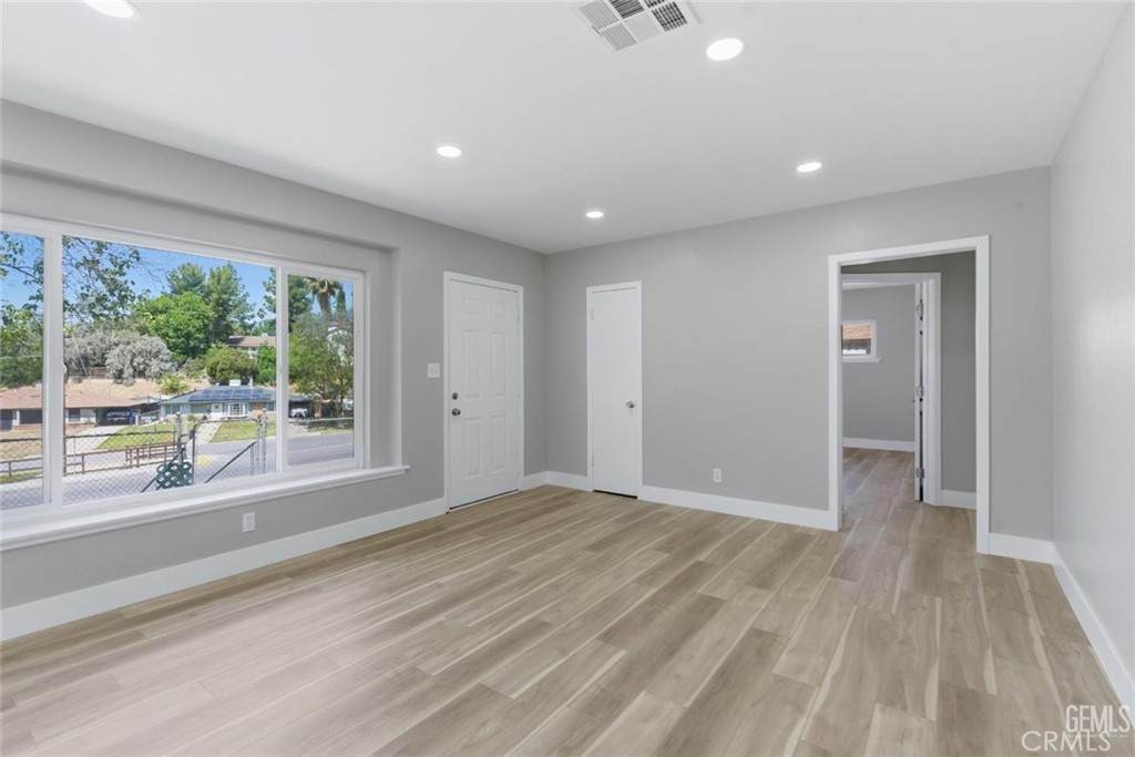 3017 River Boulevard - Photo 1