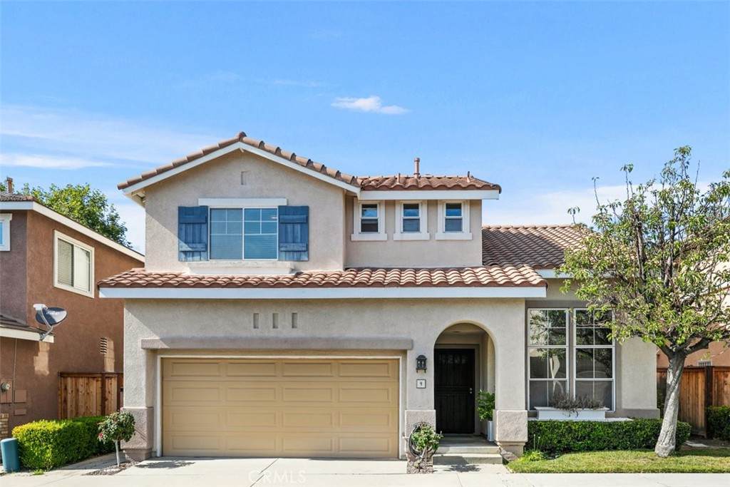 9 Acorn Ridge - Photo 1