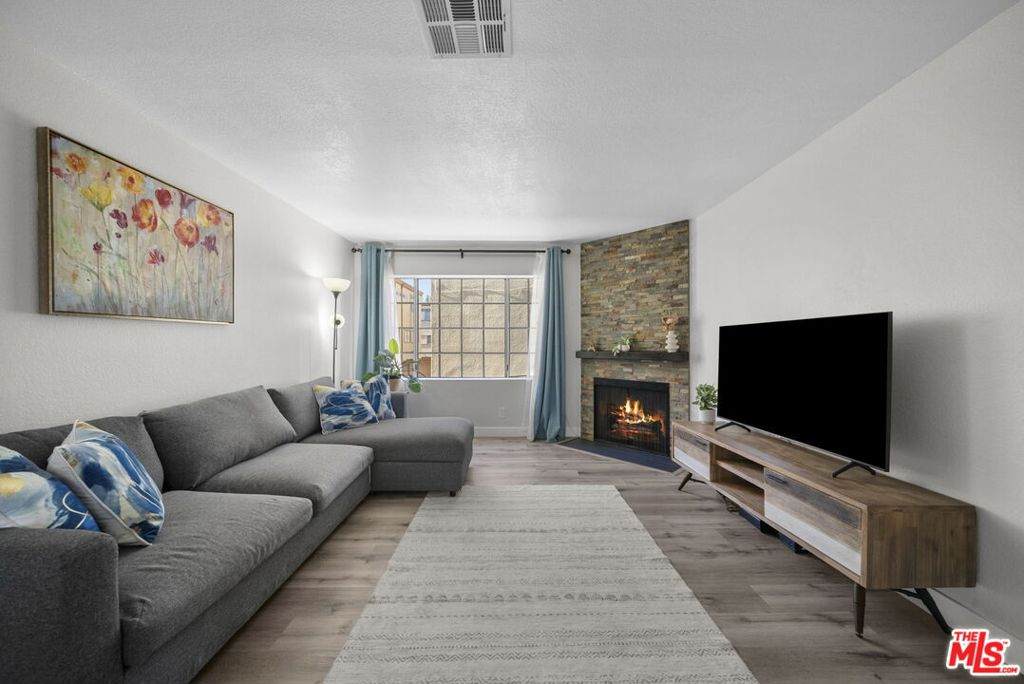 7658 Topanga Canyon Boulevard - Photo 1