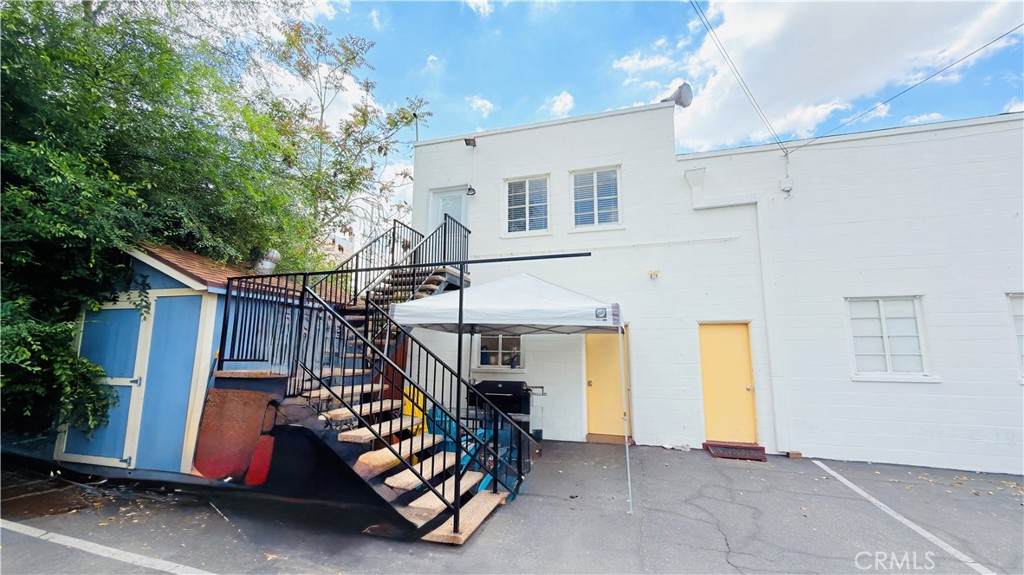 4025 Melrose Ave. - Photo 1