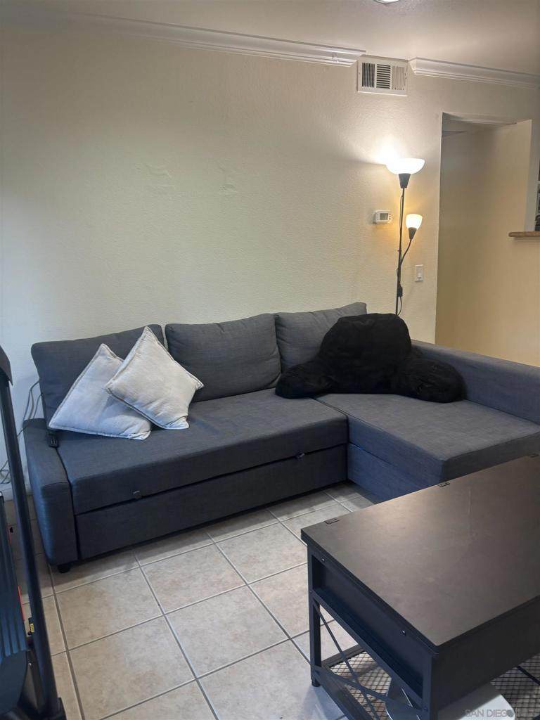 150 Chambers - Photo 1