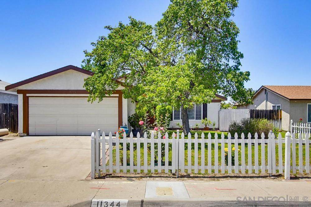11344 Kelowna Rd. - Photo 1
