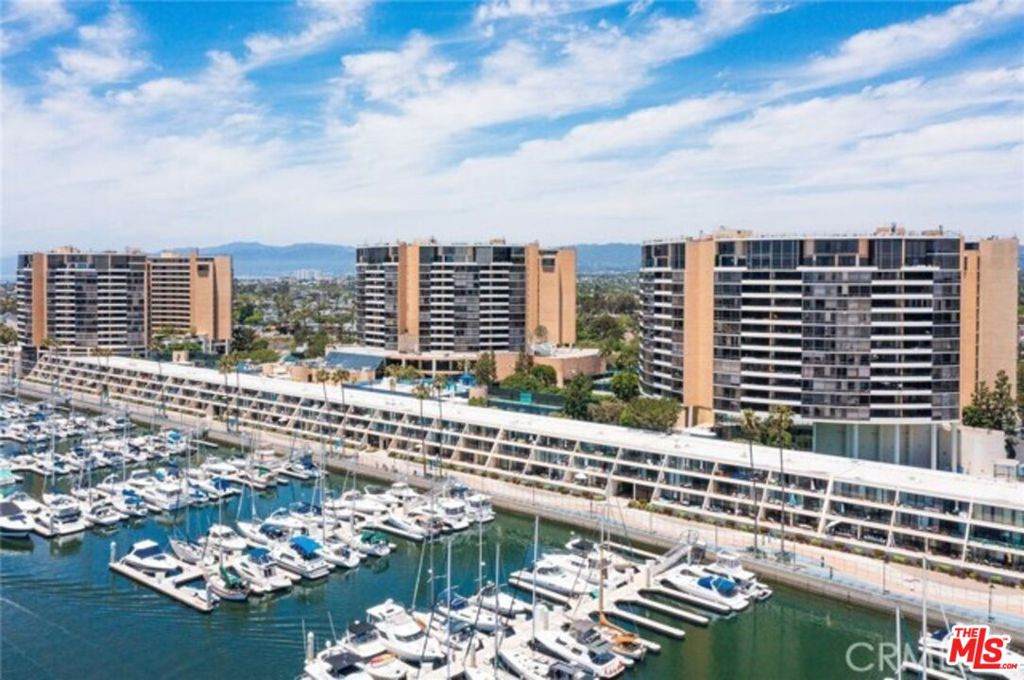 4267 Marina City - Photo 1