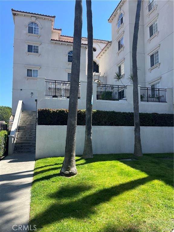 https://bt-photos.global.ssl.fastly.net/socal/orig_boomver_1_432667749-2.jpg